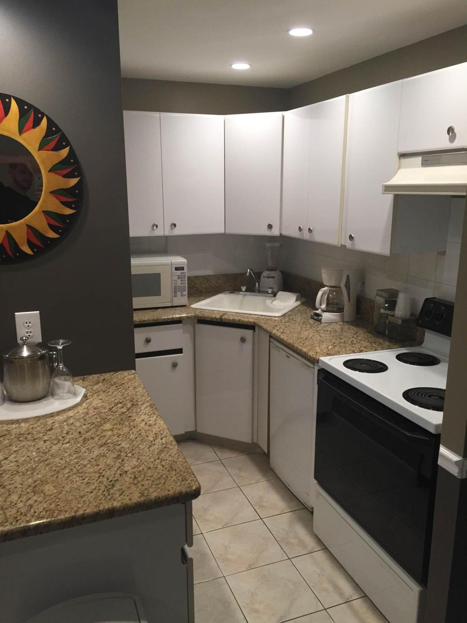 Deluxe King Suite