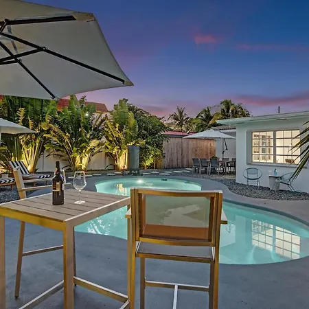 Stylish Luxury Tropical Junior Suite-3